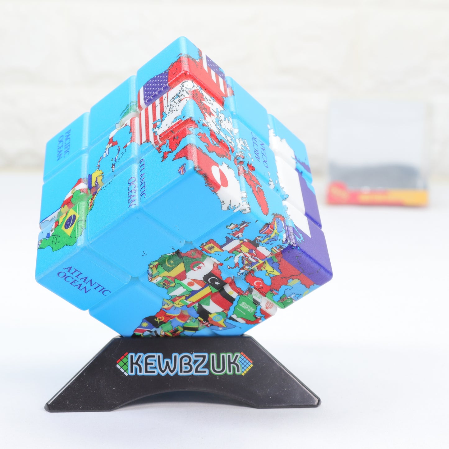 Mappemonde Cube 3x3 (Drapeaux)