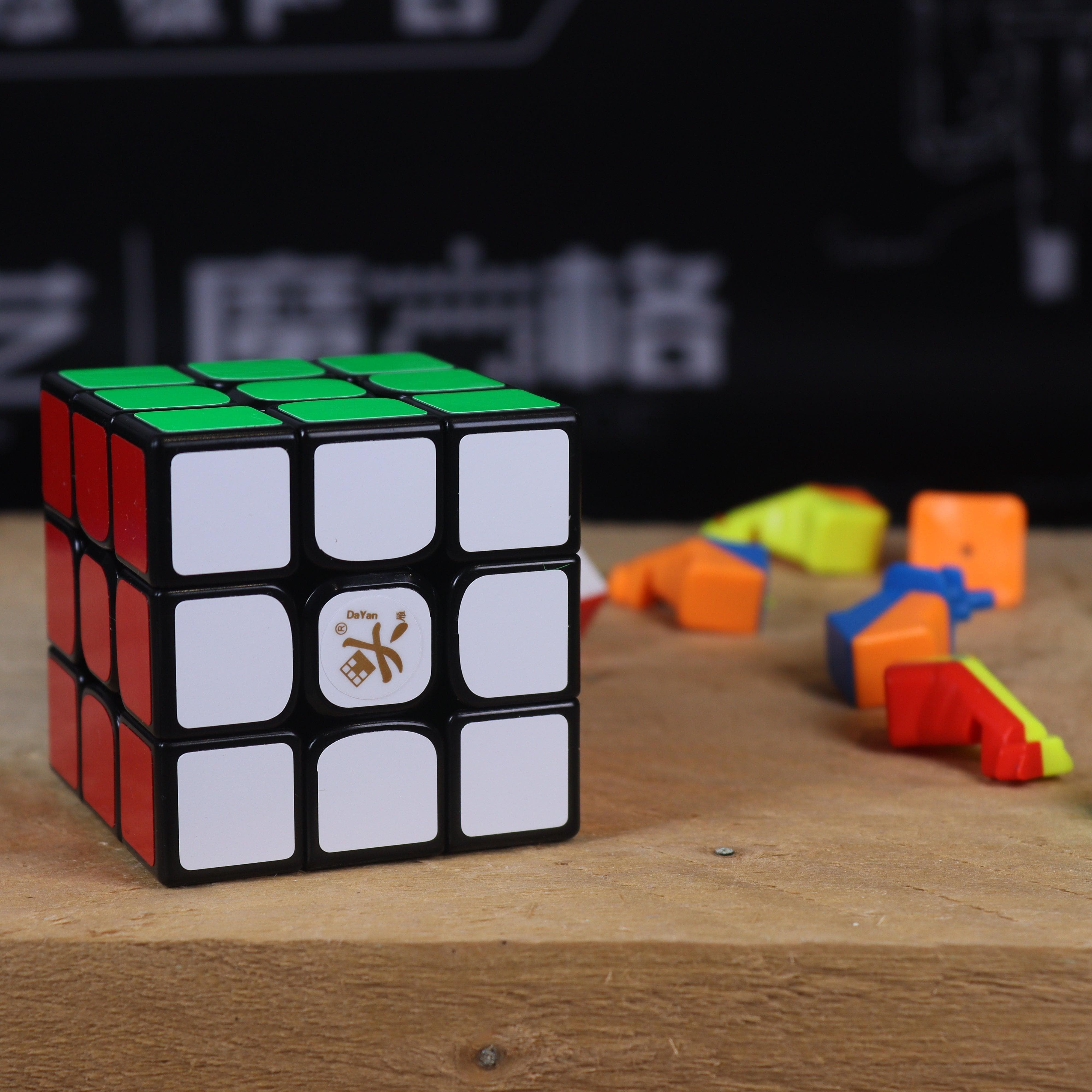 DaYan ZhanChi Pro 3x3 Magnetic