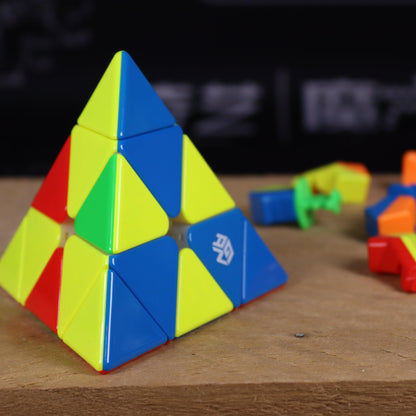 GAN Pyraminx Enhanced (Magnetic, UV)