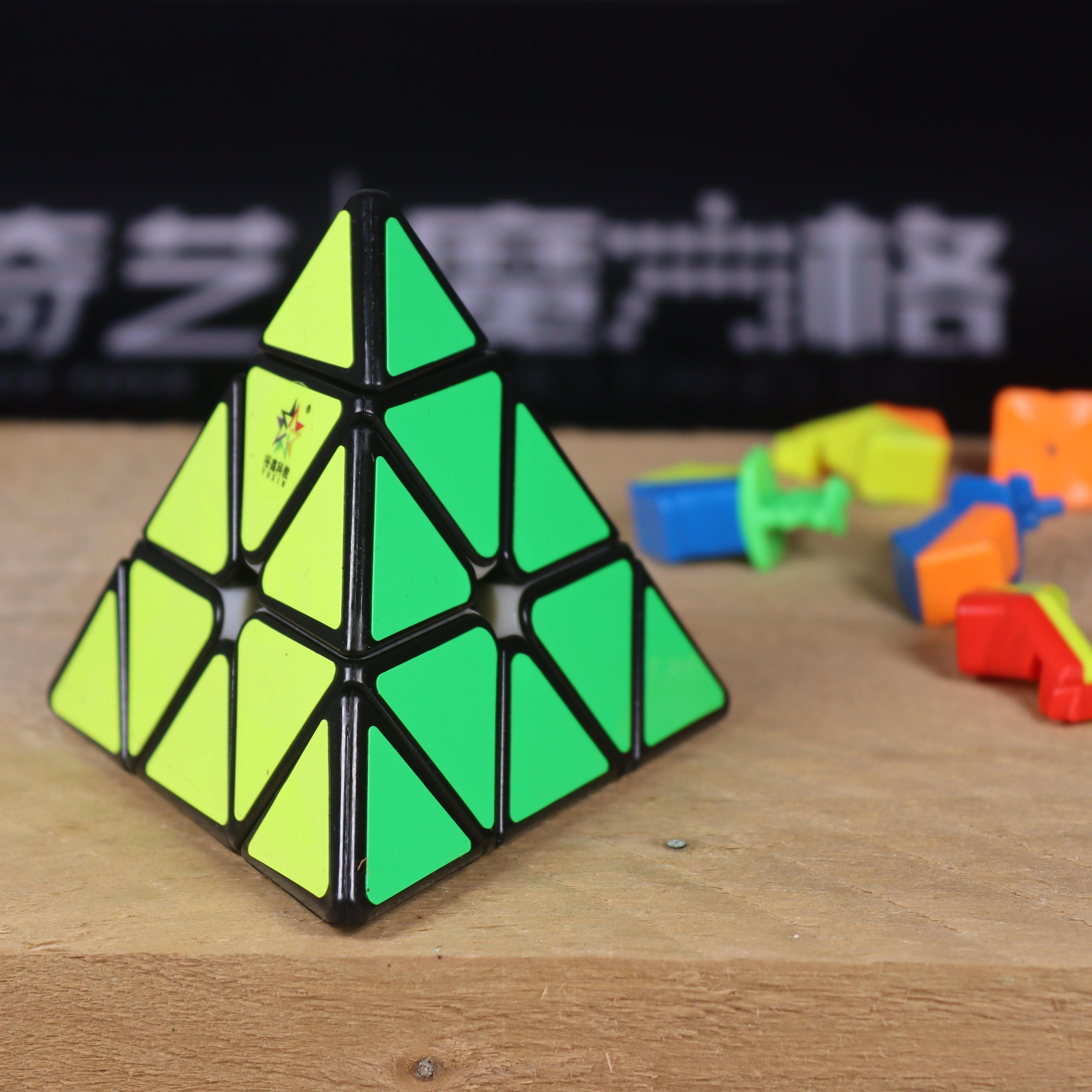 YuXin Little Magic Pyraminx