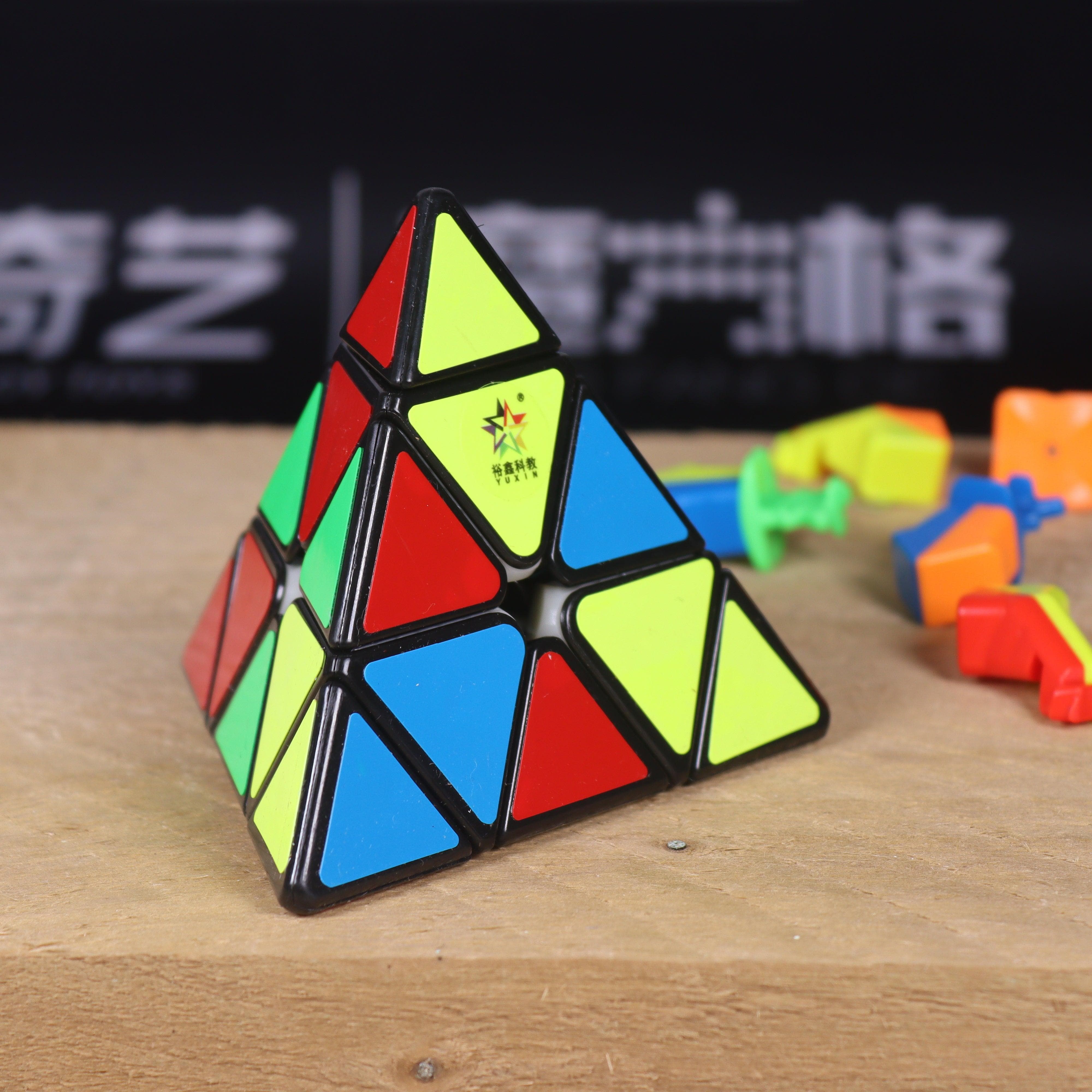 YuXin Little Magic Pyraminx